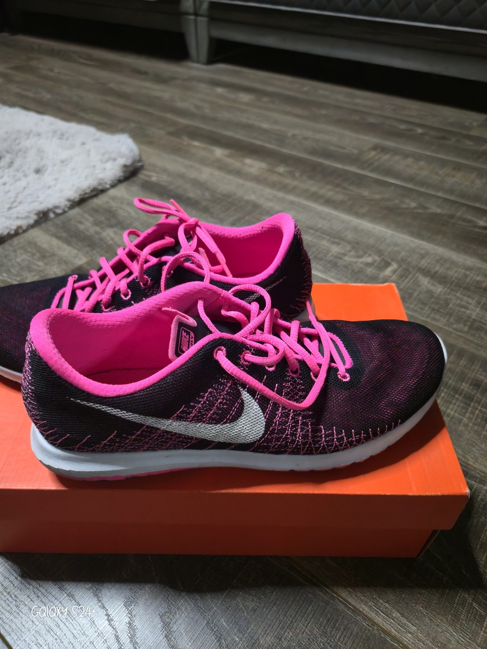 Nike Women’s Black and Pink Running Sneakers